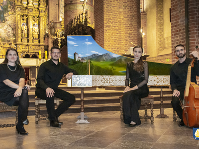 zdjęcie z zakończenia Międzynarodowego Festiwalu Muzyki Organowej w Pelplinie 