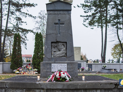 Pomnik nagrobny wojewody Stefana Łaszewskiego