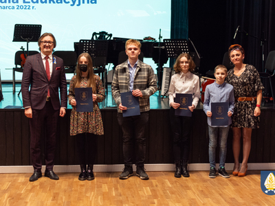 Wręczenie stypendiów naukowych, artystycznych i sportowych - 9 marca 2022