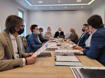 zdjęcie z spotkania organizacyjnego dot. realizacji projektu