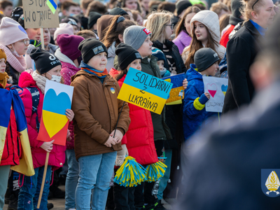zdjęcie z manifestacji dla Ukriany 
