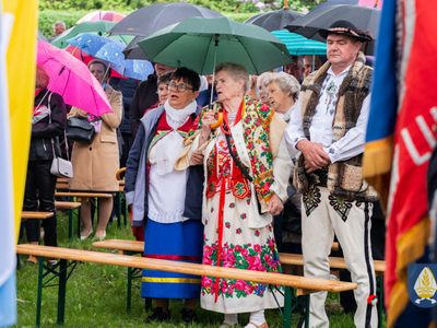 zdjęcia z uroczystości ku czci błogosławionego o. Hilarego Januszewskiego