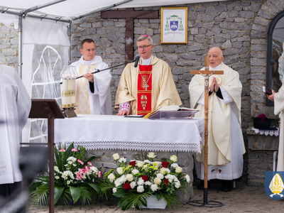 zdjęcia z uroczystości ku czci błogosławionego o. Hilarego Januszewskiego