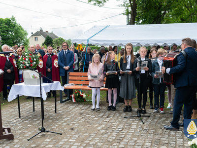 zdjęcia z uroczystości ku czci błogosławionego o. Hilarego Januszewskiego