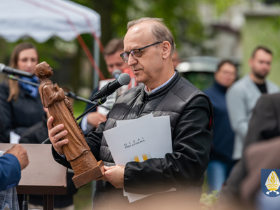 zdjęcia z uroczystości ku czci błogosławionego o. Hilarego Januszewskiego