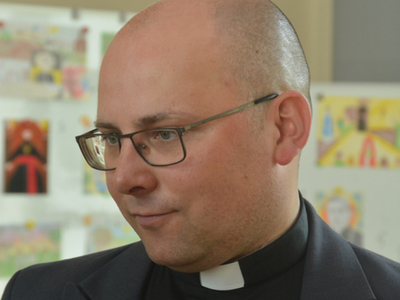 zdjęcie z konkursu o biuskupie Konstantynu Dominiku