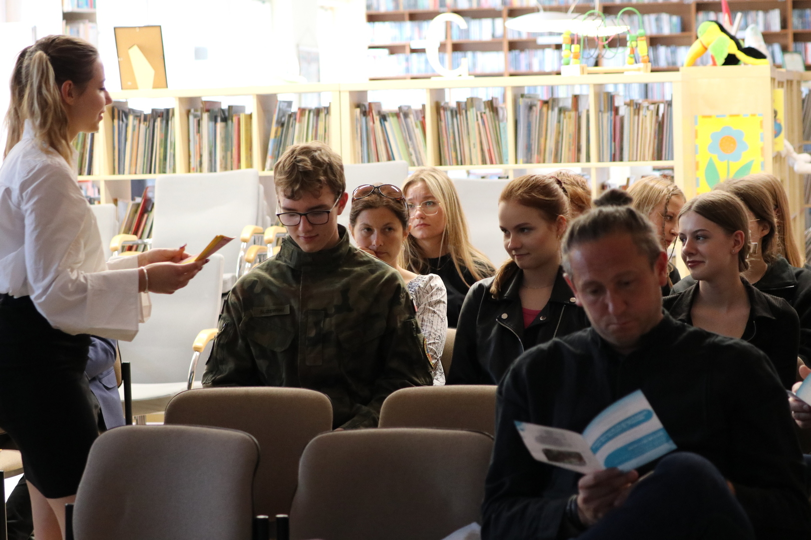 Zdjęcie ze spotkania z Mateuszem Bruckim
