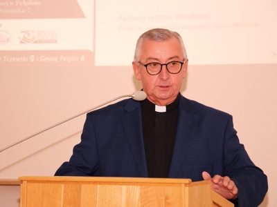zdjęcie z konferencji  „Ks. Bernard Sychta – człowiek nauki, kultury i Kościoła”