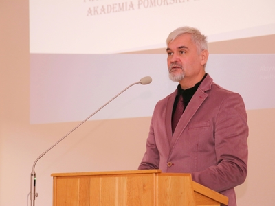 zdjęcie z konferencji  „Ks. Bernard Sychta – człowiek nauki, kultury i Kościoła”