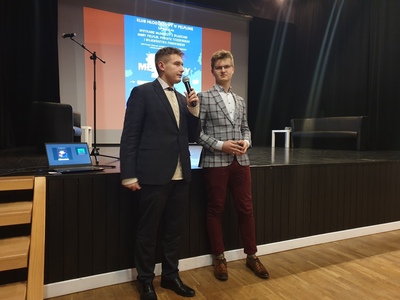 zdjęcie ze spotkania pn. „Głos Młodzieży