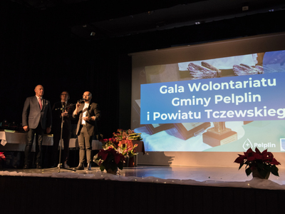 zdjęcie z powiatowej Gali Wolontariatu 