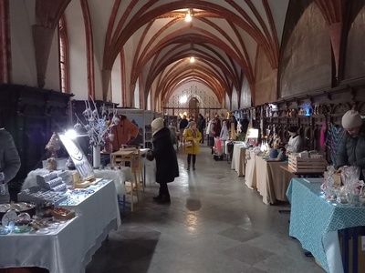 zdjęcie z cysterskiego jarmarku bożonarodzeniowego 2022