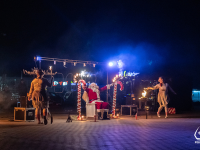 Noworoczny pokaz Fireshow