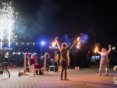 Noworoczny pokaz Fireshow