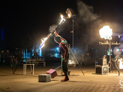 Noworoczny pokaz Fireshow