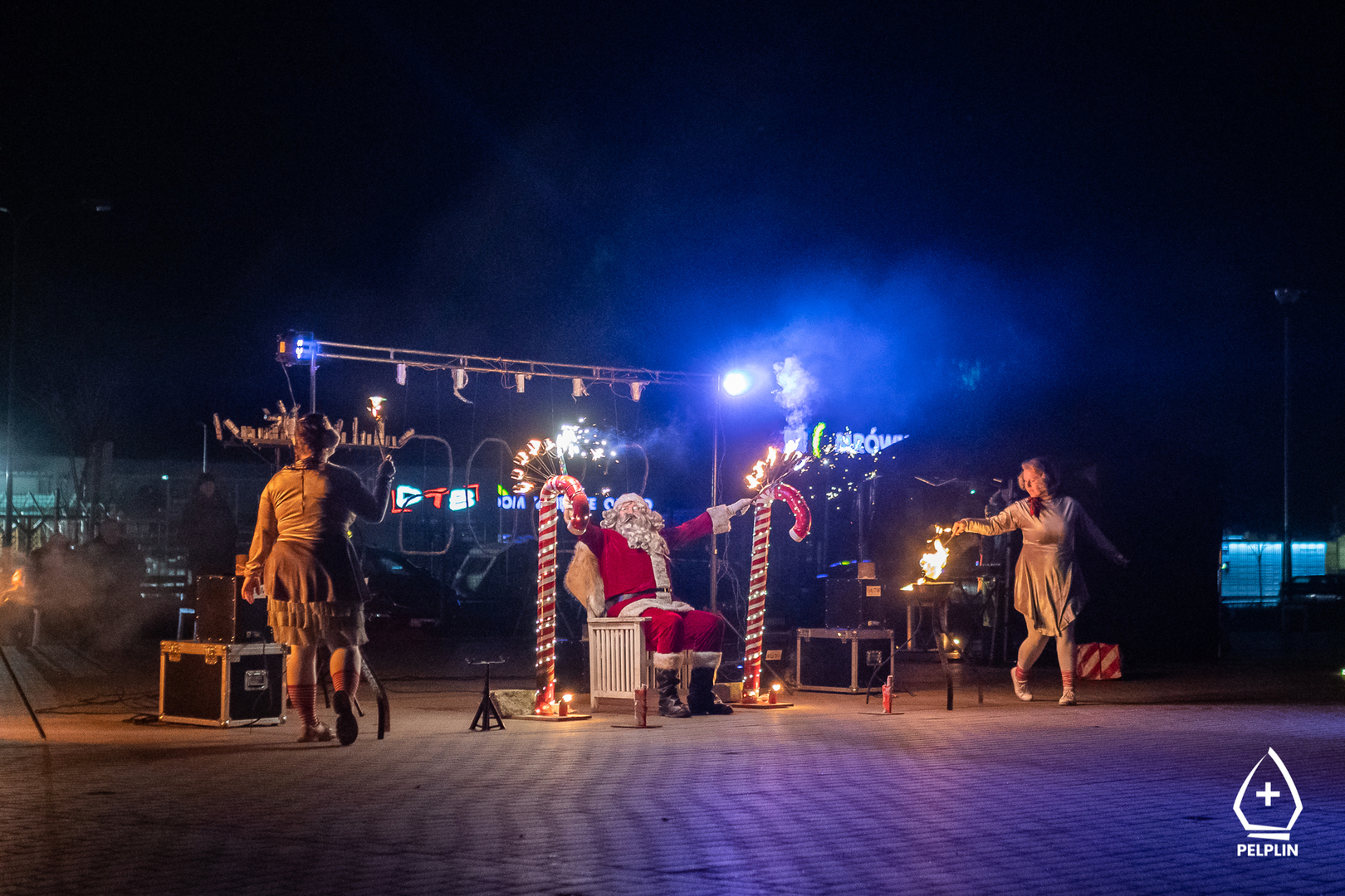 Noworoczny pokaz Fireshow