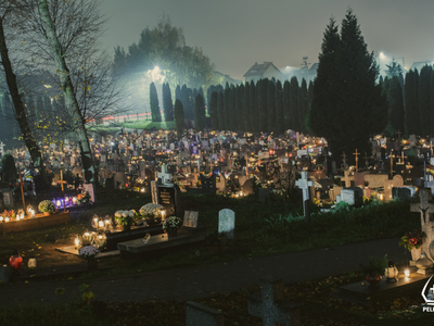 zdjęcie pelpliński cmentarz Uroczystość Wszystkich Świętych 2022