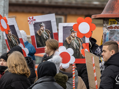 Zdjęcie z obchodówy 103. rocznicy powrotu Pelplina do odrodzonej Polski