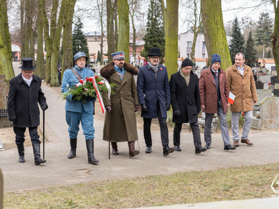 Zdjęcie z obchodówy 103. rocznicy powrotu Pelplina do odrodzonej Polski