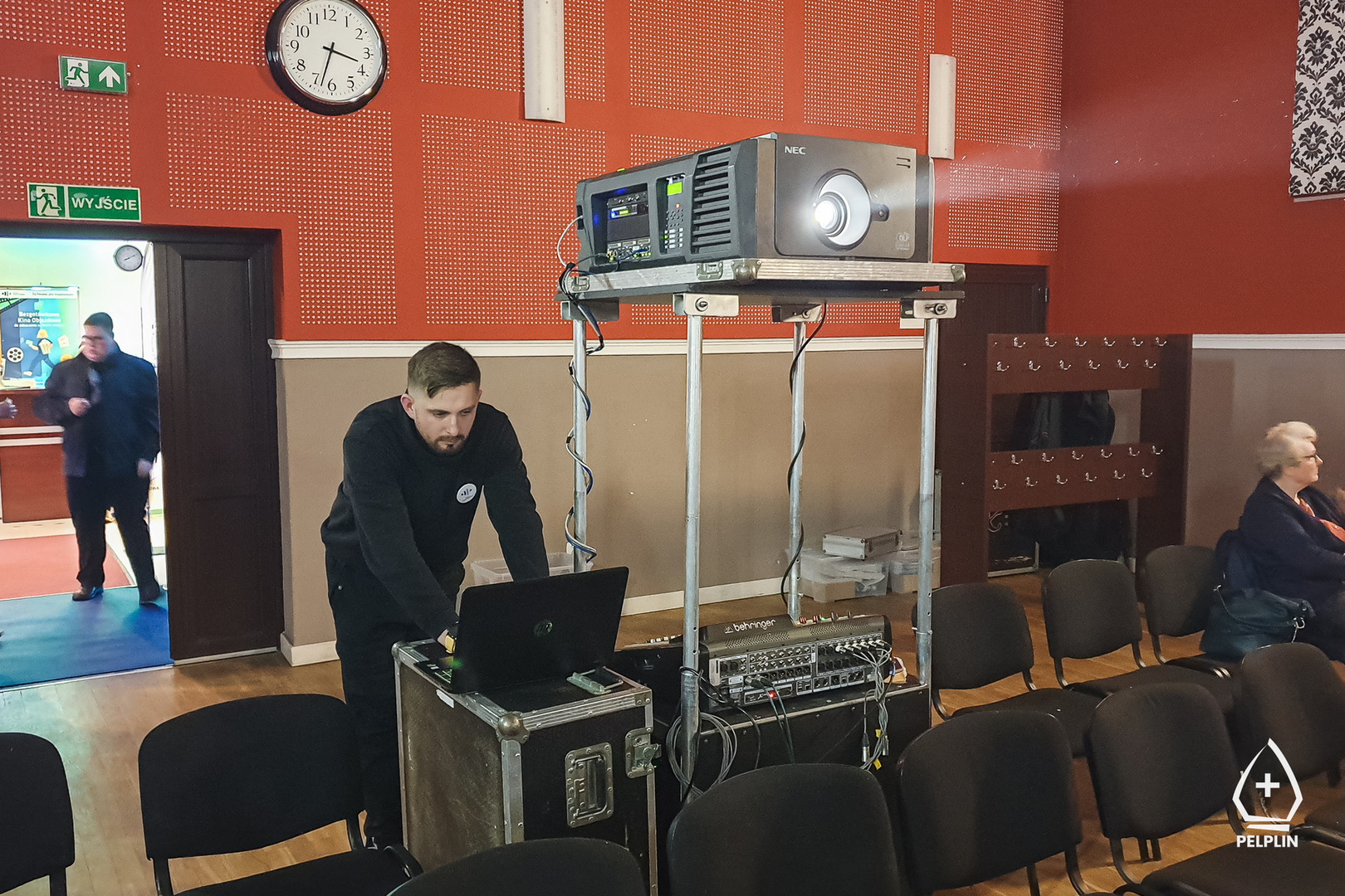 Bezgotówkowe Kino Objazdowe w Pelplinie