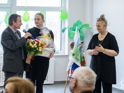 zdjęcie z uroczystości otwarcia nowej część przedszkola „Jedyneczka” w Pelplinie 