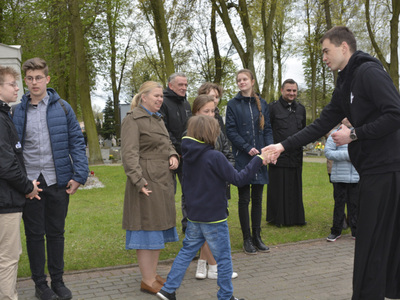 Zdjęcie z finału drugiej edycji konkursu (Nie)Zwykły Dominik