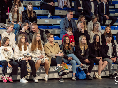 zdjęcie z uroczystości wręczenia stypendiów 