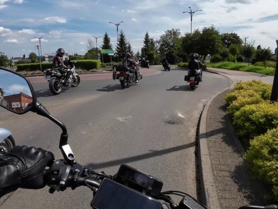 Zdjęcie z wycieczki motocyklowej po Nizinie Walichnowskiej 
