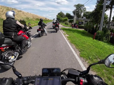 Zdjęcie z wycieczki motocyklowej po Nizinie Walichnowskiej 