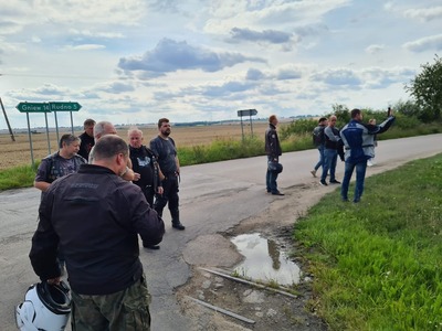 Zdjęcie z wycieczki motocyklowej po Nizinie Walichnowskiej 