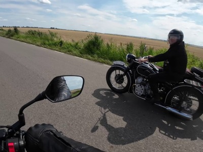 Zdjęcie z wycieczki motocyklowej po Nizinie Walichnowskiej 