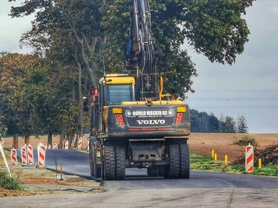 zdjęcie z przebudowy drogi wojewódzkiej nr 230 