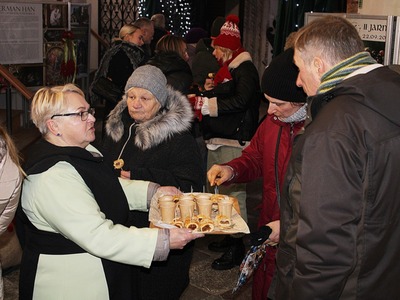 zdjęcie z Cysterskiego Jarmarku Bożonarodzeniowego 2023