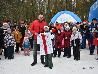 zdjęcie z Mikołajkowego Charytatywnego Biegu i Marszu NW 