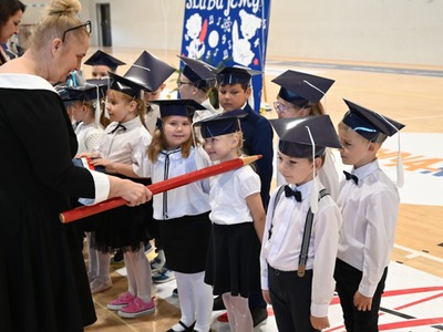 Zdjęcie z ślubowania klas pierwszych 2023/2024
