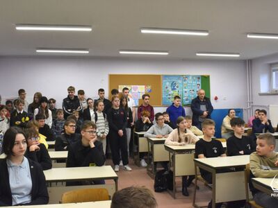 zdjęce z gminnego etapu Ogólnopolskiego Turnieju Wiedzy Pożarniczej