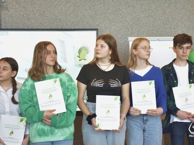 zdjęcie z wydarzenia Gminny Konkurs „OMNIBUS EKO-LOGICZNY”