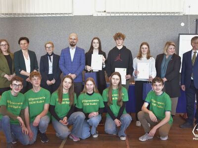 zdjęcie z wydarzenia Gminny Konkurs „OMNIBUS EKO-LOGICZNY”