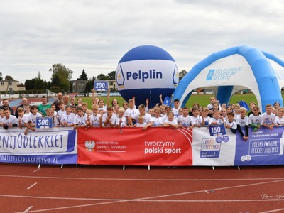 zdjęcie z zawodów lekkoatletycznych 
