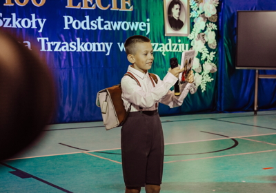 100-LECIA SZKOŁY PODSTAWOWEJ IM. KSIĘDZA JANA TRZASKOMY W PORZĄDZIU