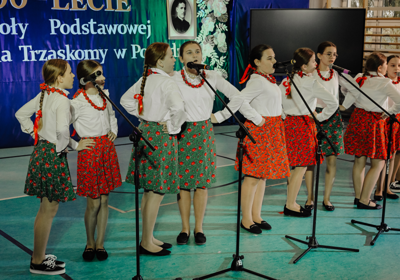 100-LECIA SZKOŁY PODSTAWOWEJ IM. KSIĘDZA JANA TRZASKOMY W PORZĄDZIU