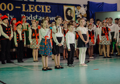 100-LECIA SZKOŁY PODSTAWOWEJ IM. KSIĘDZA JANA TRZASKOMY W PORZĄDZIU
