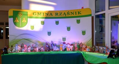 "Coś z niczego"