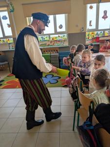Zjazd VII Uniwersytet Dziecięcy w Rząśniku
