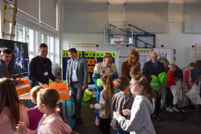 „Jesteś widoczny, jesteś bezpieczny!” – kampania edukacyjna w Porządziu