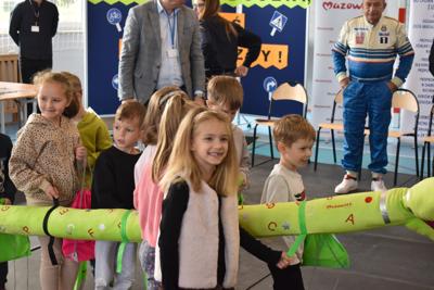 „Jesteś widoczny, jesteś bezpieczny!” – kampania edukacyjna w Porządziu