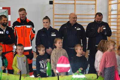 „Jesteś widoczny, jesteś bezpieczny!” – kampania edukacyjna w Porządziu