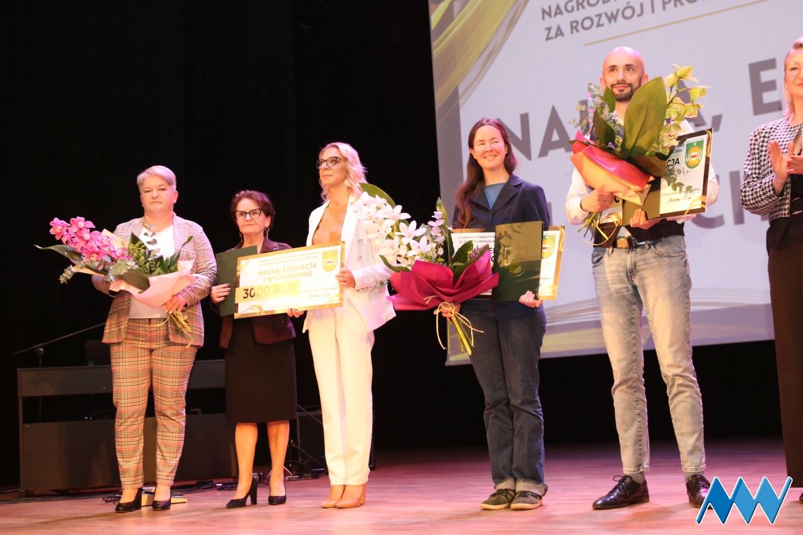 NAGRODY STAROSTY POWIATU WYSZKOWSKIEGO ZA ROZWÓJ I PROMOCJĘ