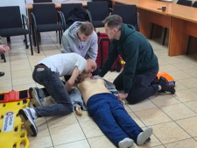 Szkolenie z zakresu Kwalifikowanej Pierwszej Pomocy w Gminie Rząśnik