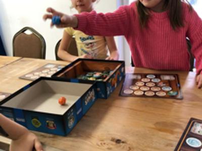 „Zimowa Akademia Supermózgu” – ferie pełne rozwoju w Gminie Rząśnik!